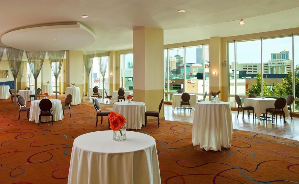 Sheraton Atlantic Convention Center Hotel 4*