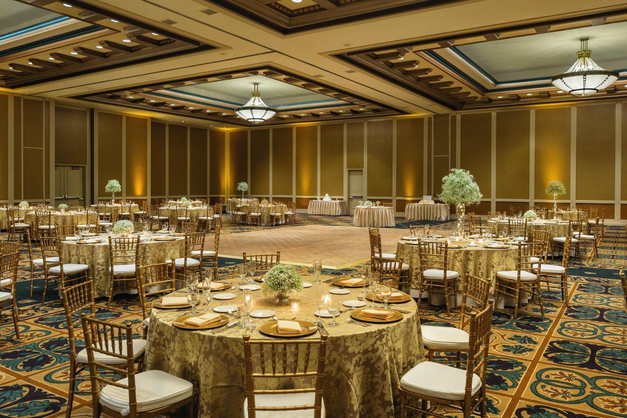 Sheraton Atlantic Convention Center Hotel 4*