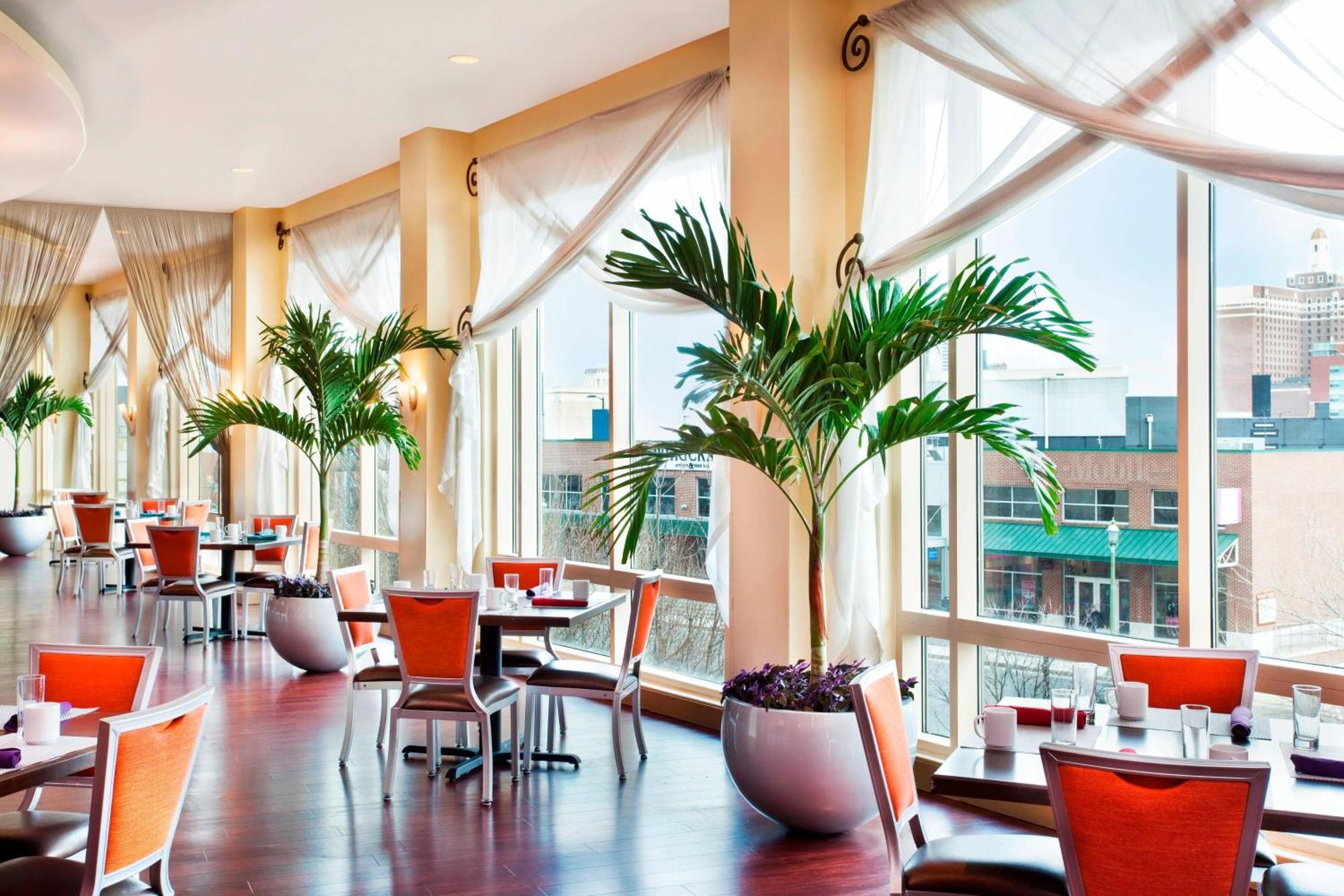 Hotel Sheraton Atlantic Convention Center 4*