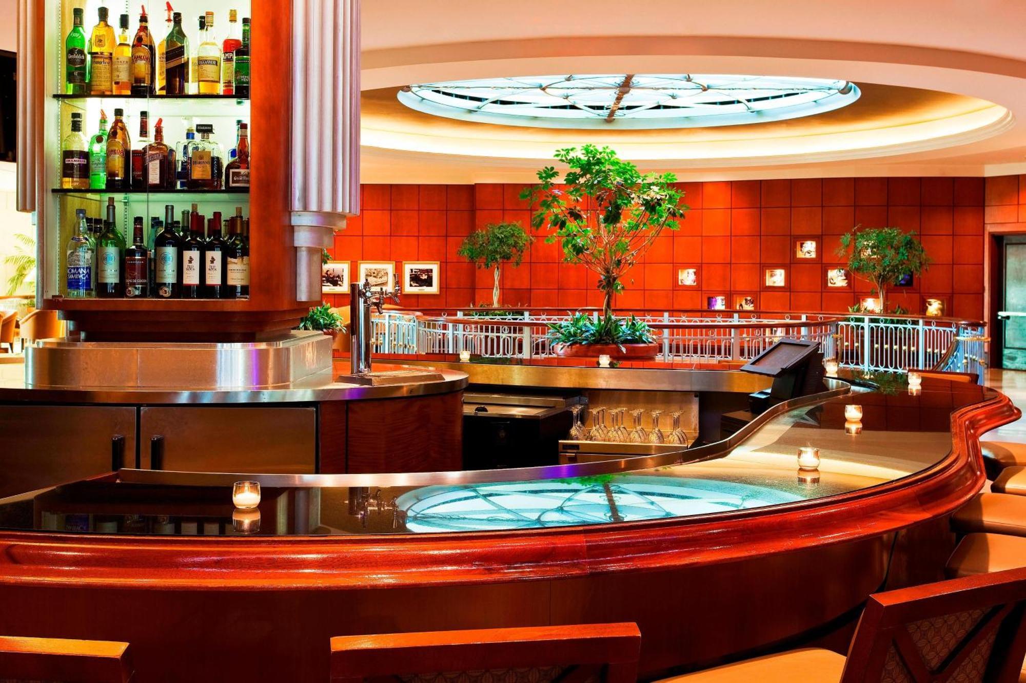 Sheraton Atlantic Convention Center Hotel 4*